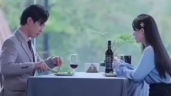 《新：爱在灯火阑珊处》：重温经典港味爱情，这一次，结局会不一样吗？